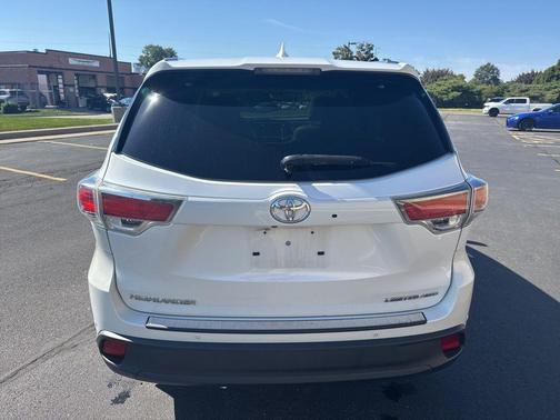 2015 Toyota Highlander Limited Platinum
