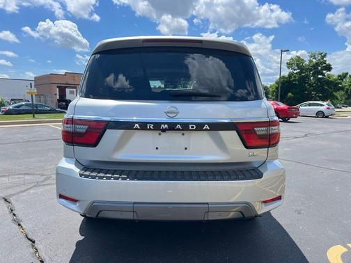 2023 Nissan Armada SL