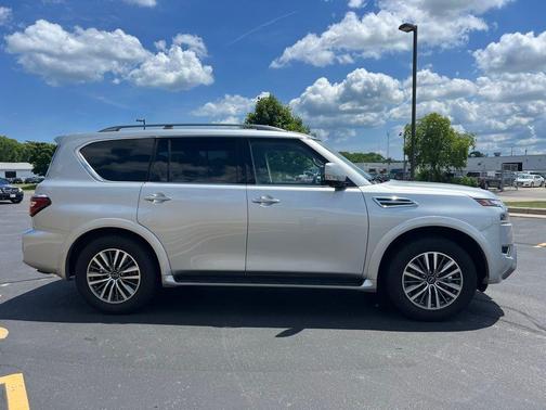 2023 Nissan Armada SL