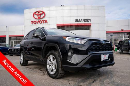 2020 Toyota RAV4 XLE