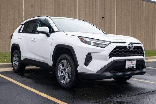 2025 Toyota RAV4 Hybrid XLE
