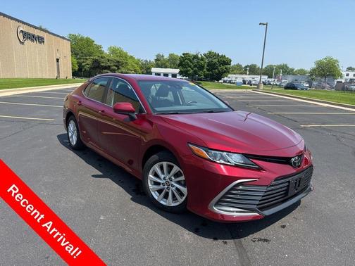 2022 Toyota Camry LE