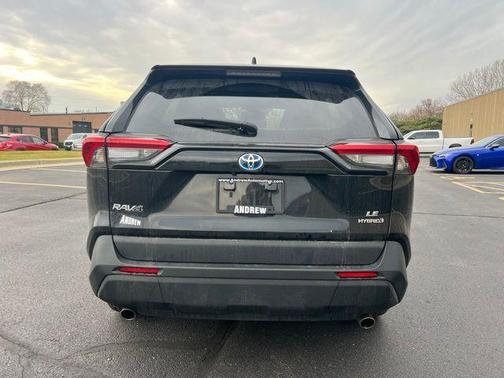 2024 Toyota RAV4 Hybrid LE