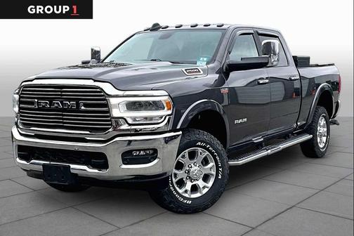 Granite Crystal Metallic Clearcoat 2022 RAM 2500 Laramie Crew Cab 4x4 6'4' Box