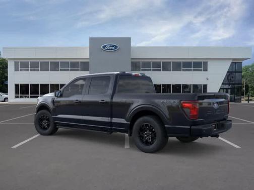 Agate Black Metallic 2026 Ford F-150 XLT