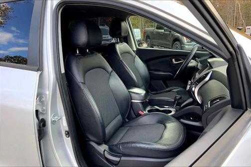 2012 Hyundai TUCSON GLS