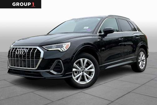 2023 Audi Q3 45 S line Premium