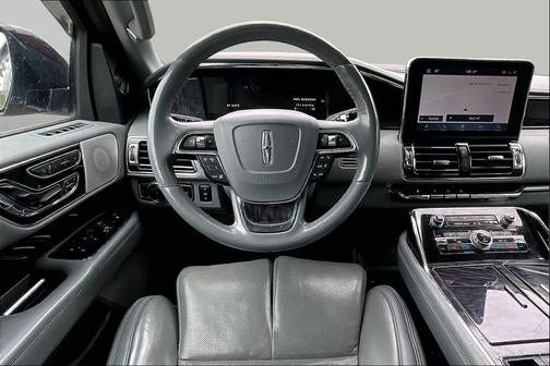 Red Carpet 2020 Lincoln Navigator Reserve