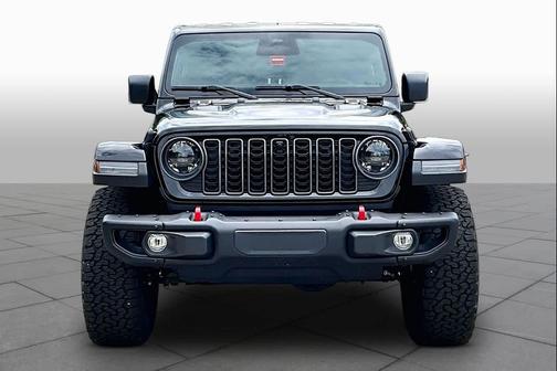 Black Clearcoat 2025 Jeep Wrangler Rubicon
