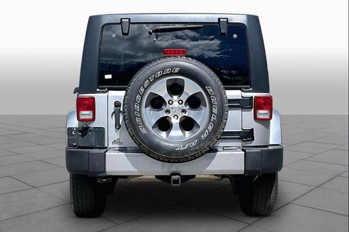 Billet Silver Metallic Clearcoat 2018 Jeep Wrangler JK Unlimited Sahara