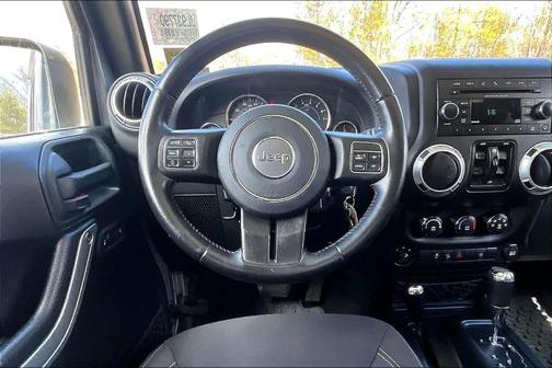 Billet Silver Metallic Clearcoat 2018 Jeep Wrangler JK Unlimited Sahara