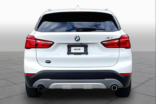 Alpine White 2017 BMW X1 xDrive 28i