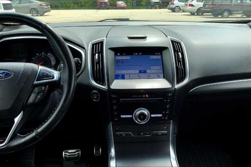 2019 Ford Edge ST