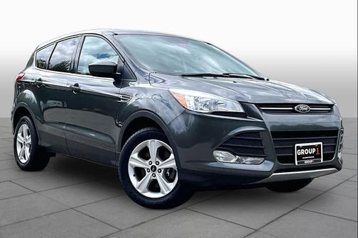 Magnetic 2016 Ford Escape SE