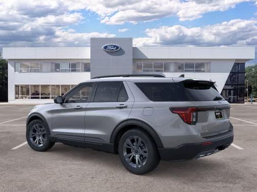 Carbonized Gray Metallic 2026 Ford Explorer Active