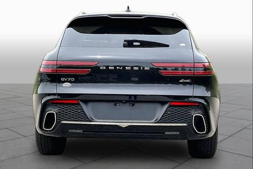 Vik Black 2025 Genesis GV70 2.5T AWD