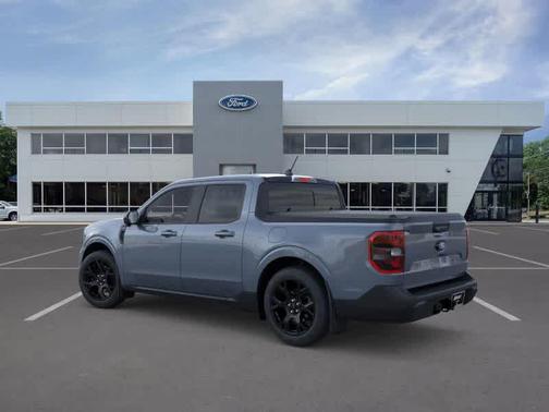 Azure Gray Metallic Tri-Coat 2026 Ford Maverick Lariat