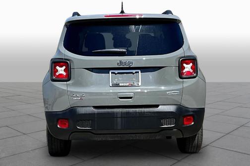 Sting Gray Clearcoat 2020 Jeep Renegade Latitude