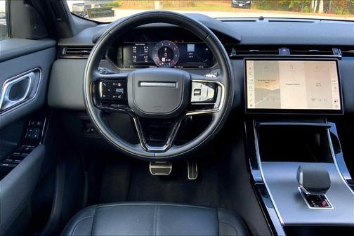 2025 Land Rover Range Rover Velar P250 Dynamic SE