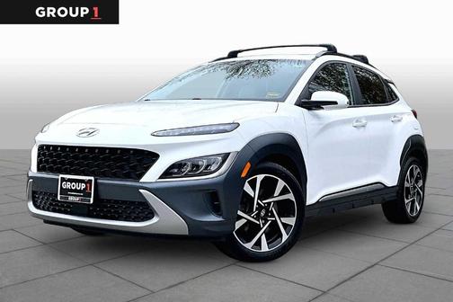 Lunar White 2022 Hyundai KONA Limited