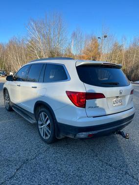 2017 Honda Pilot Touring