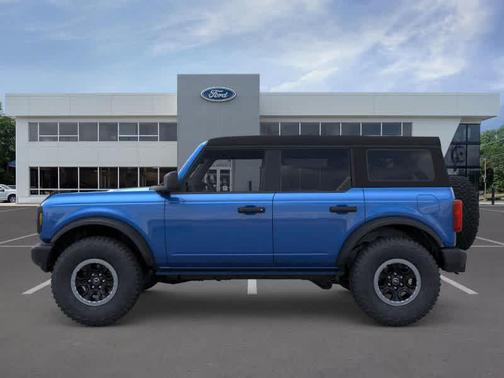 Velocity Blue Metallic 2025 Ford Bronco Base