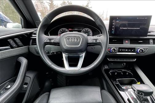 2024 Audi A4 45 S line quattro Premium