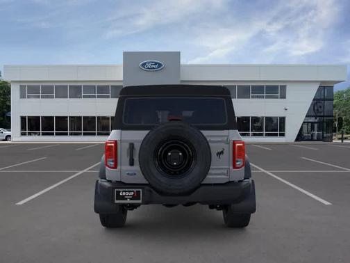 Avalanche Gray 2026 Ford Bronco Big Bend