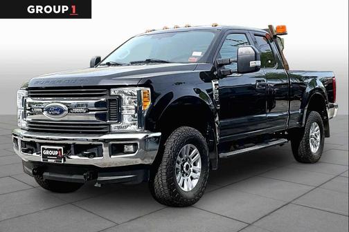 Shadow Black 2017 Ford F-250 XLT