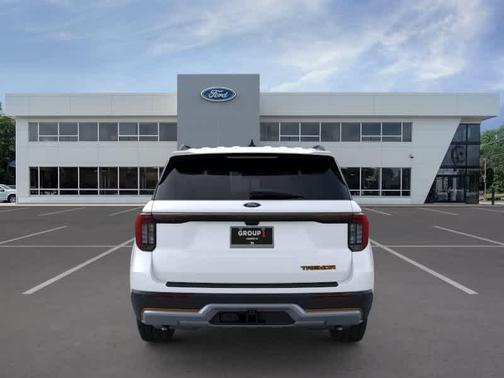 AZ/STAR WHITE M 2026 Ford Explorer Tremor