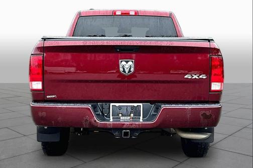 Delmonico Red Pearlcoat 2019 RAM 1500 Classic Express