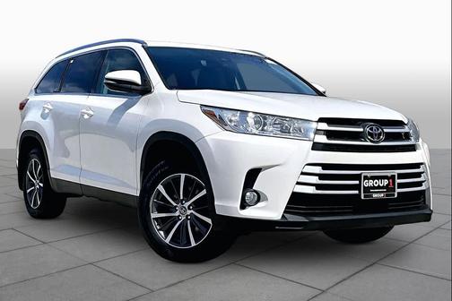 Blizzard Pearl 2019 Toyota Highlander XLE