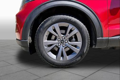 Rapid Red Metallic Tinted Clearcoat 2023 Ford Explorer XLT