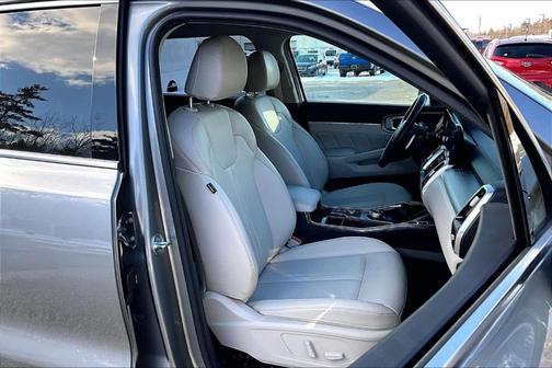 2022 Kia Sorento Plug-In Hybrid SX