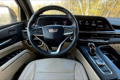 2024 Cadillac Escalade Premium Luxury