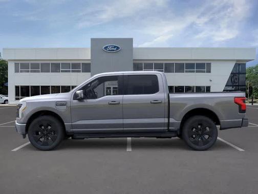 2025 Ford F-150 Lightning Platinum