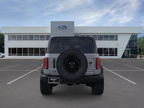 Gray 2026 Ford Bronco Badlands
