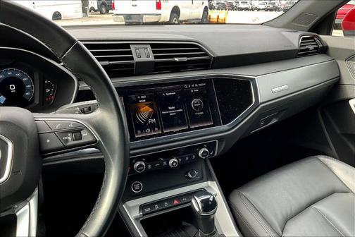 2024 Audi Q3 45 S line Premium