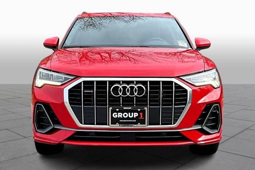 2024 Audi Q3 45 S line Premium