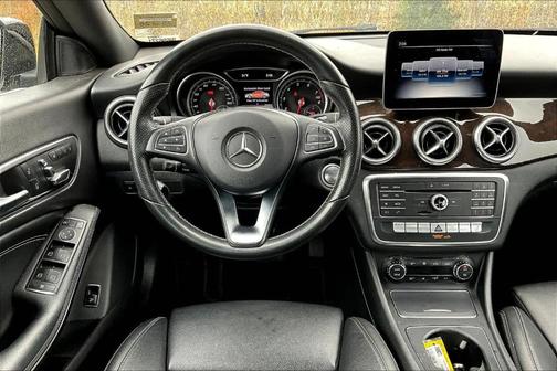 2018 Mercedes-Benz CLA 250 Base 4MATIC