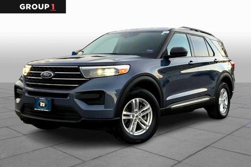 Infinite Blue Metallic Tinted Clearcoat 2021 Ford Explorer XLT