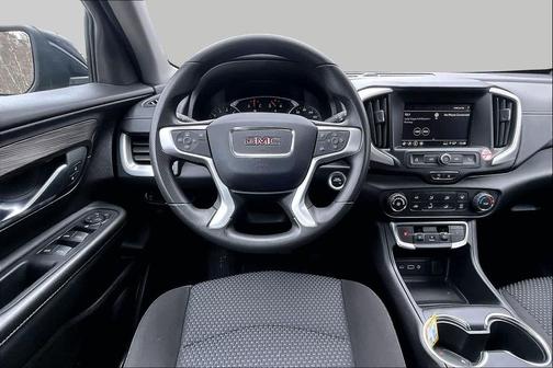 Ebony Twilight Metallic 2024 GMC Terrain SLE