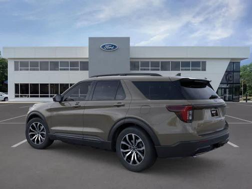 Gray 2026 Ford Explorer ST-Line