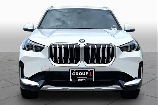 Alpine White 2025 BMW X1 xDrive28i