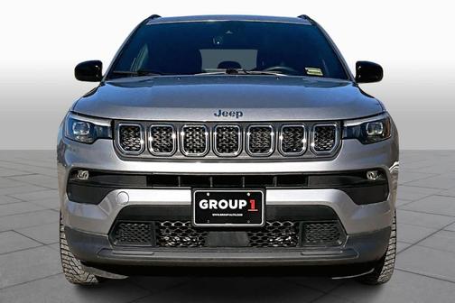 2023 Jeep Compass Latitude Lux