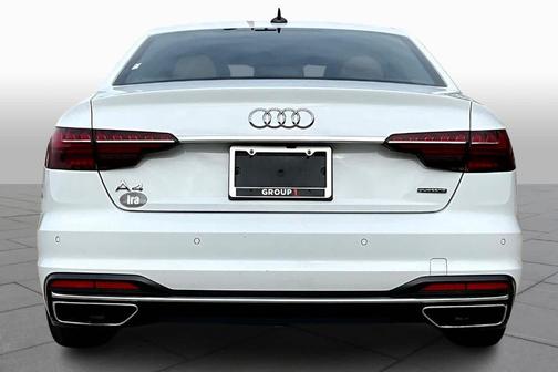 2024 Audi A4 45 S line quattro Premium