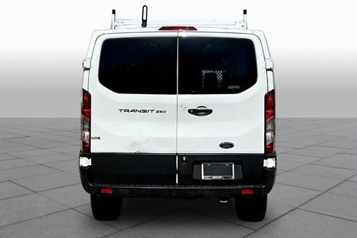 Oxford White 2019 Ford Transit-250 Base