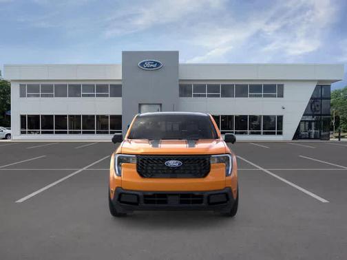 Orange Fury Metallic Tri-Coat 2026 Ford Maverick Lariat
