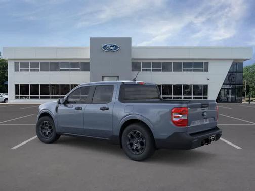 Azure Gray Metallic Tri-Coat 2026 Ford Maverick XLT