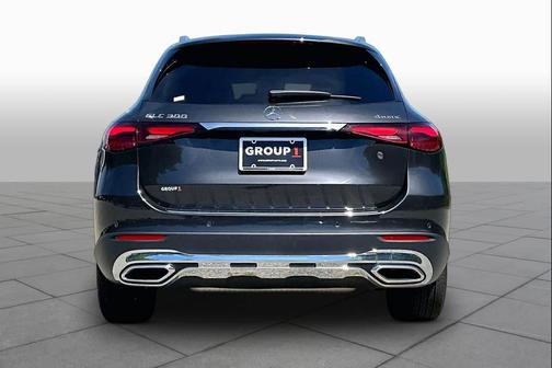 Graphite Grey Metallic 2024 Mercedes-Benz GLC 300 4MATIC
